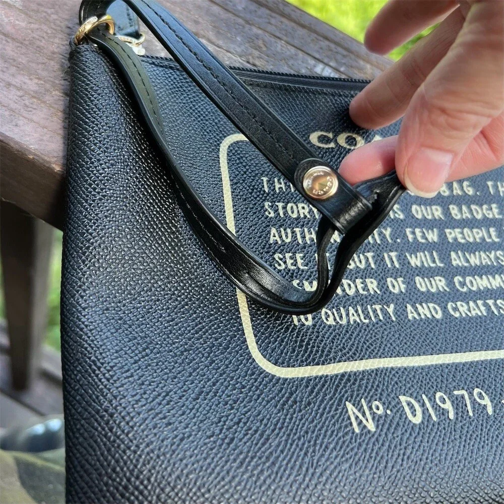 COACH Storypatch Large Detachable Pouch Makeup Bag Black w Gold Hardware